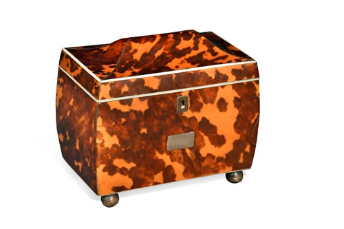 Lot 716 - A George III tortoiseshell tea caddy