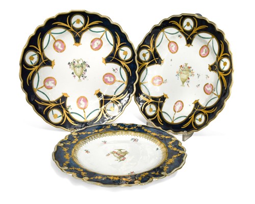Lot 483 - A pair of Chelsea-Derby plates, circa 1775