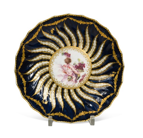 Lot 491 - A Chelsea-Derby plate, circa 1775