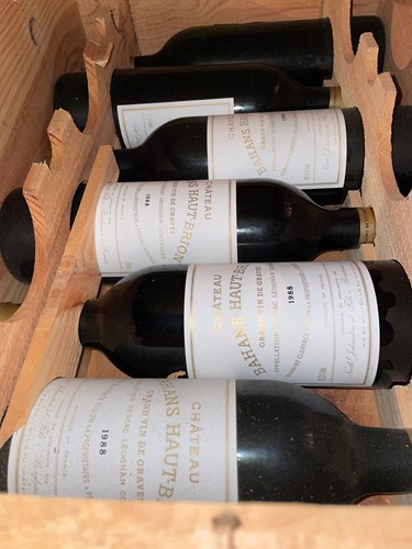 Lot 407 - Chateau Bahans Haut Brion, Pessac-Leognan 1988