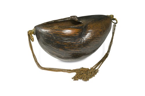 Lot 514 - A carved Coco-de-Mer Sufi medicants' begging bowl (Kashkul), probably 18th or 19th century