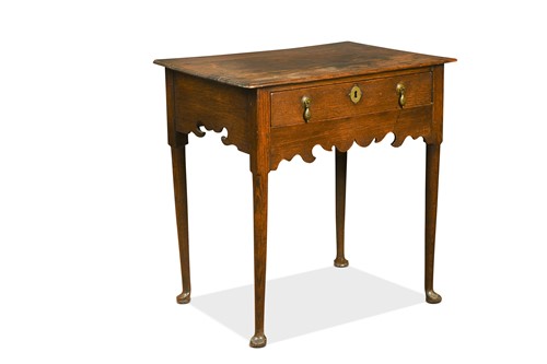 Lot 370 - An oak side table, 18th century
